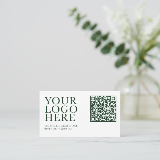 Elegant Uw Logo Moderne Groene & Witte QR Code Visitekaartje (Staand voorkant)