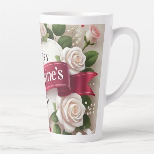 Elegant Valentijnsdag ontwerp met Rozen, harten Latte Mok (Rechts)