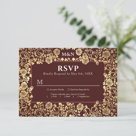 Elegant Victoriaans Roos Gouden Folie Bruiloft RSV RSVP Kaartje (Staand voorkant)