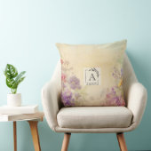 Elegant Vintage Bloem Motief Kussen met Initiaal (Stoel)