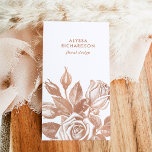 Elegant Vintage Tea Rozen Visitekaartje<br><div class="desc">Deze trendy en stijlvolle visitekaartjes zijn voorzien van een faux gouden illustratie van een Victoriaans thee-roos,  en van jouw naam en andere informatie in overeenkomende tekst. Het ontwerp is digitaal gedrukt en de visitekaartjes bevatten geen echte gouden folie.</div>