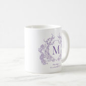 Elegant  Violet Floral Crest Monogram Koffiemok (Voorkant rechts)