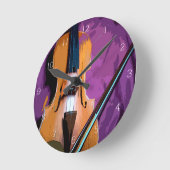 Elegant Violin on Purple Silk, Round Clock Ronde Klok (Hoek)
