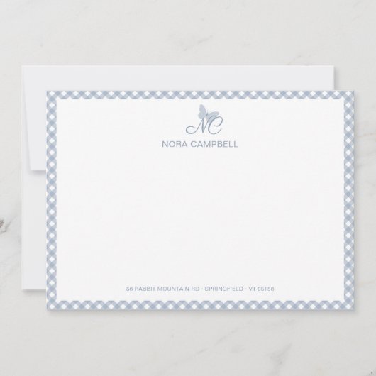 Elegant vlindermonogram Dusty Blue Gingham Notitiekaartje (Voorkant)