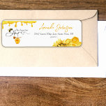 Elegant vond ze haar honingbij Vrijgezellenfeest Etiket<br><div class="desc">Sweet and trendy Yellow Honey Bee Elegant She Found Her Honey Bee Vrijgezellenfeest Theme featured waterverf yellow honey,  bees,  honingraten en zonnebloembloemen. Overeenkomende producten die u in het collectie kunt vinden.</div>