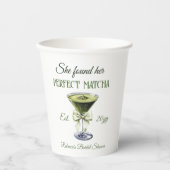 Elegant vond ze haar perfecte matcha Vrijgezellenf Papieren Bekers (Voorkant)