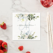 Elegant Waterverf Blue Gum Eucalyptus Monogram Servet (Insitu)