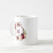 Elegant Waterverf Burgundy Floral Monogram Koffiemok (Voorkant links)