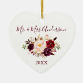 Elegant Waterverf Burgundy Floral Wedding Heart Keramisch Ornament (Voorkant)