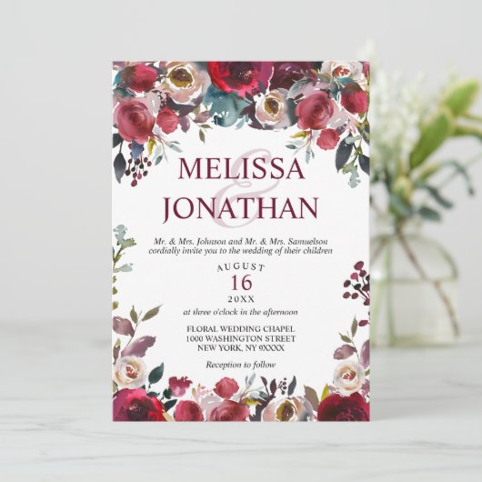 Elegant Waterverf Burgundy Floral Wedding Kaart (Staand voorkant)