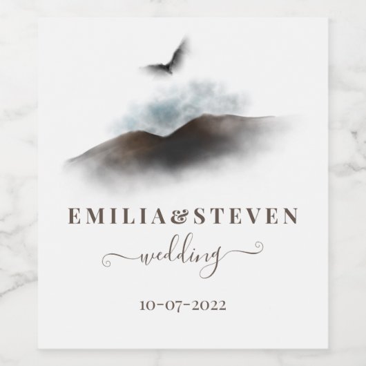 Elegant Waterverf Eagle Mountains Script Weddensch Wijn Etiket (Enkel label)