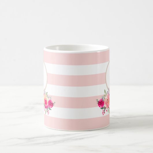 Elegant Waterverf Floral Monogram op roze strepen Koffiemok (Center)