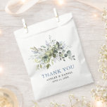 Elegant Waterverf Greenery Dusty Blue Wedding Bedankzakje<br><div class="desc">Modern Elegant Waterverf Botanisch groen Bruiloft Favor Bag bevat eucalyptusbladeren,  groen botanisch gebladerte,  stoffige blauwe bladeren en ander mooi botanisch groen. Stoffige blauwe tekst.</div>