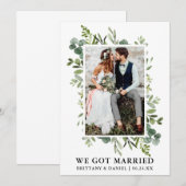 Elegant Waterverf Greenery Foto we zijn getrouwd Aankondiging (Voorkant / Achterkant)