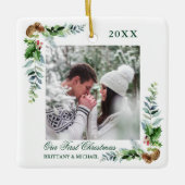 Elegant Waterverf Pine Couple Eerste Kerstmis Keramisch Ornament (Voorkant)