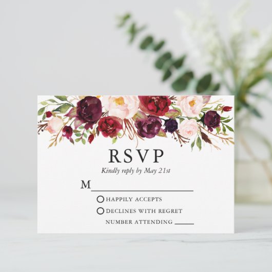 Elegant Waterverf Wedding Burgundy Floral Blue RSVP Kaartje (Staand voorkant)