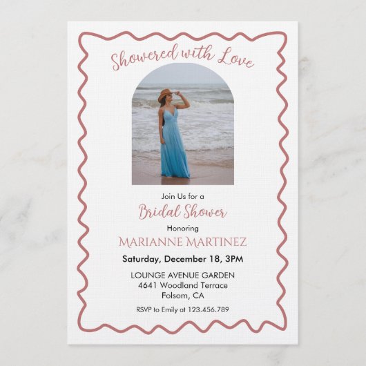 Elegant Wavy Frame Bridal Shower Photo Invitation Kaart (Voorkant)