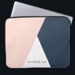 Elegant wazige roze en marinesblauwe geometrische  laptop sleeve<br><div class="desc">Minimalistisch en modern design,  dat een zwart roze,  wit en blauw blauw kleurenblok vertegenwoordigt.</div>