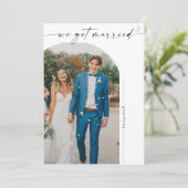 Elegant We zijn getrouwd Wedding Accouncement Kaar Aankondiging (Staand voorkant)