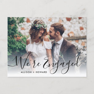 Elegant We Zijn Verloofd Foto Chic Script Verlovin Aankondigingskaart