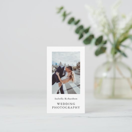 Elegant Weddenschap Fotografie Verticaal Visitekaartje (Staand voorkant)