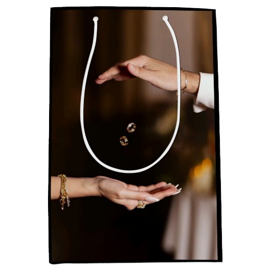 Elegant Wedding Gift Bag  Medium Cadeauzakje (Voorkant)