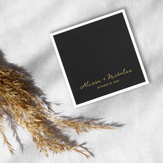 Elegant Whimsical Zwart en Goud Script Bruiloft Servet