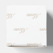 Elegant white beige custom script name text chic bedankdoosjes (Bovenkant)