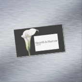 Elegant White Calla Lily Black Floral Magnetisch Visitekaartje (Voorbeeld)