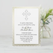Elegant White Cross katholieke bruiloft Uitnodigin Kaart (Staand voorkant)