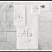 Elegant White Custom Monogram Name Flower Bad Handdoek