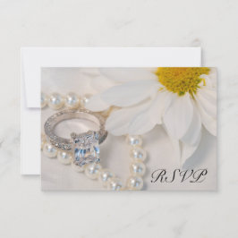 Elegant White Daisy Wedding RSVP Response Kaart