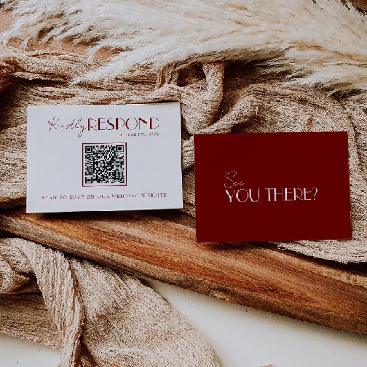 Elegant White Deep Red Burgundy QR Code Wedding RSVP Kaartje