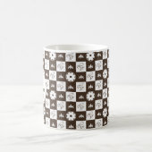 Elegant White en Brown Checkered Pattern Koffiemok (Center)