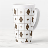 Elegant White en Brown Checkered Pattern Latte Mok (Rechterhoek)