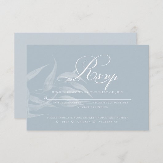 Elegant White en Dusty Blue Foliage RSVP Kaartje (Voorkant / Achterkant)
