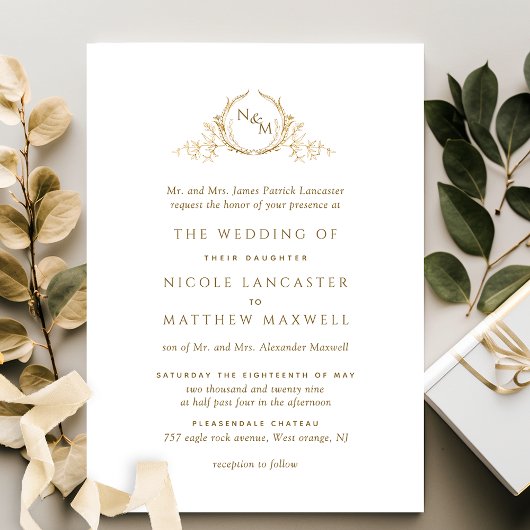 Elegant White en Gold Monogram Formal Wedding Kaart