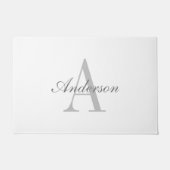 Elegant White en Gray Monogram Deurmat (Voorkant)
