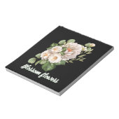 Elegant white floral bouquet with green leaves notitieblok (Linkerzijde)