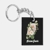 Elegant white floral bouquet with green leaves sleutelhanger (Voorkant Links)
