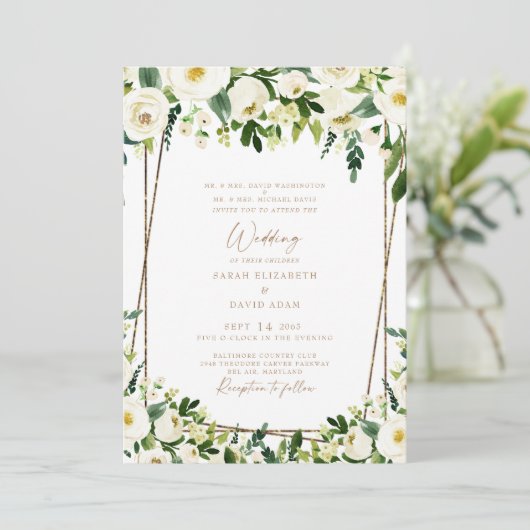 Elegant White Floral & Gold Beide ouders bruiloft  Kaart (Staand voorkant)