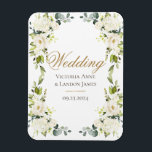 Elegant White Floral Greenery Wedding Magneet<br><div class="desc">witte bloemen met donkerelegant groen gemengd met eucalyptus. Dit is een geweldige "Save the Date" voor uw koelkast.</div>