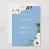 Elegant White Floral met Greenery Blue Wedding Kaart (Voorkant)