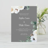Elegant White Floral met Greenery Gray Wedding Kaart (Staand voorkant)