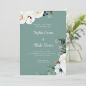 Elegant White Floral met Greenery Green Wedding Kaart (Staand voorkant)