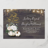 Elegant White Floral Pumpkins Herfst in Love Weddi Folie Uitnodiging (Voorkant)