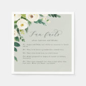 Elegant White Floral | Sage Mint Fun Facts Wedding Servet (Voorkant)