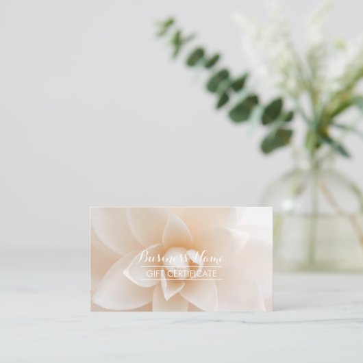 Elegant White Floral Salon Gift Certificate Kortingskaartje (Staand voorkant)