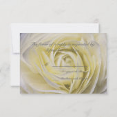 Elegant White Floral Wedding RSVP (Achterkant)