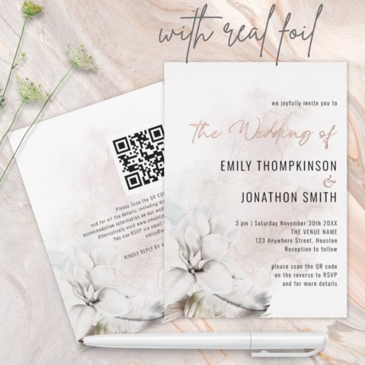 Elegant White Florals Waterverf QR Code Weddenscha Folie Uitnodiging